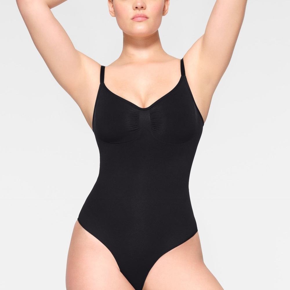 SKIMS Seamless Sculpt Brief Bodysuit